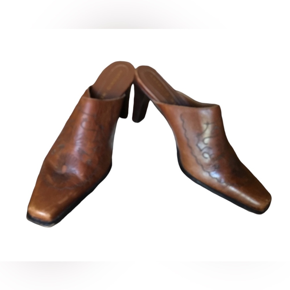 Antonio Melani  size 8M